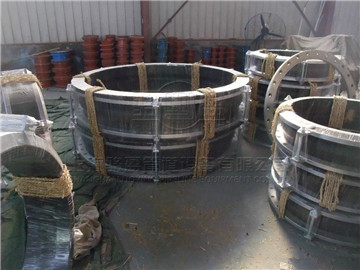 橡膠接頭加限位裝置的情況